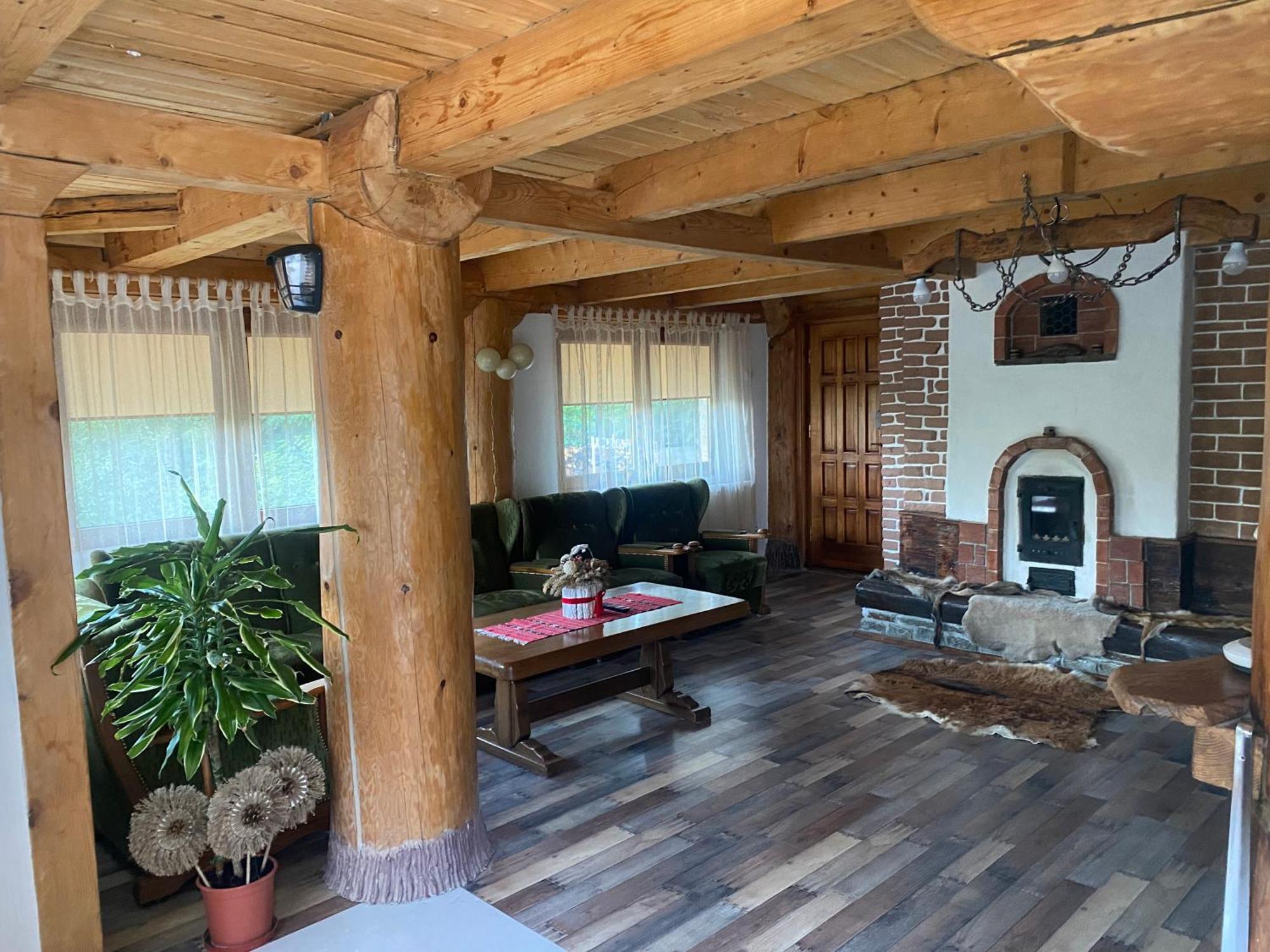 הוילה Vălenii de Munte Casa Cu Sindrila מראה חיצוני תמונה