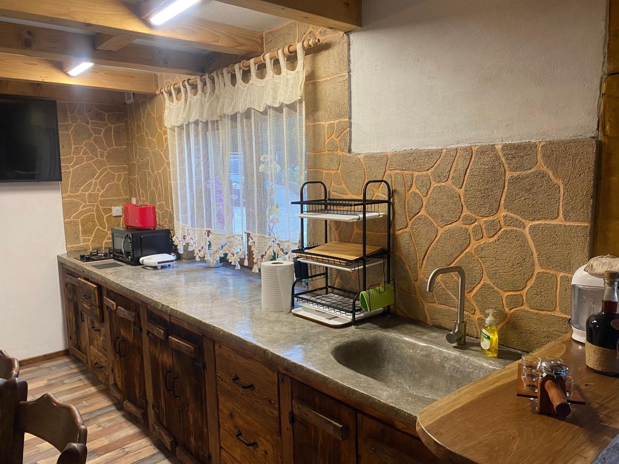 הוילה Vălenii de Munte Casa Cu Sindrila מראה חיצוני תמונה
