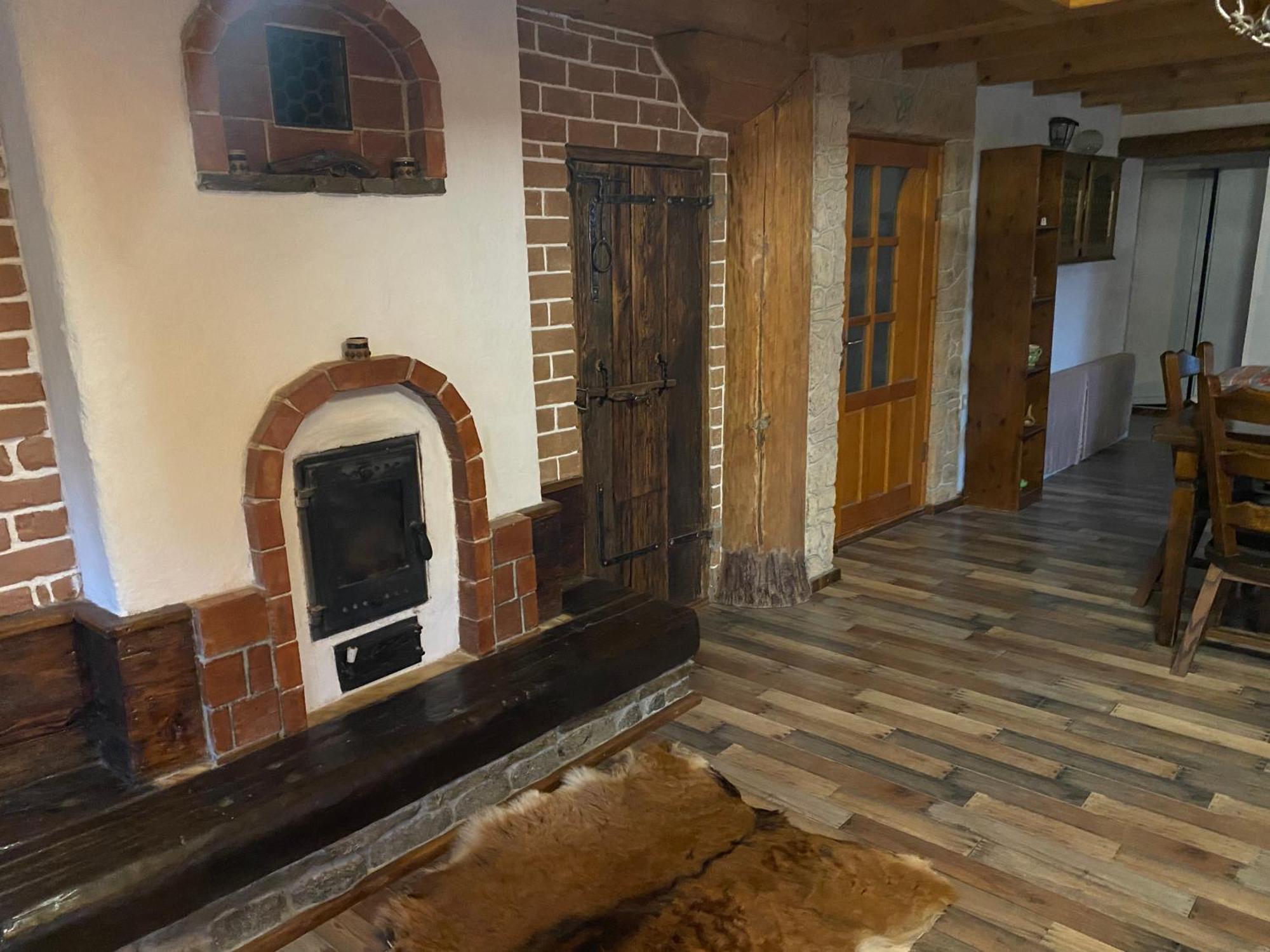 הוילה Vălenii de Munte Casa Cu Sindrila מראה חיצוני תמונה